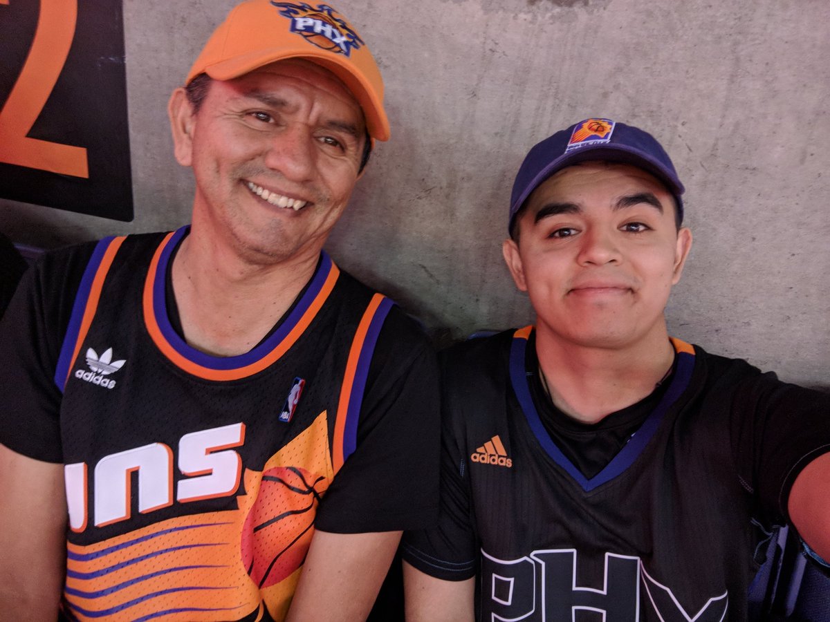 MarioAMagana's tweet photo. @Mishbia15 @Suns https://t.co/WZobAfbPVt