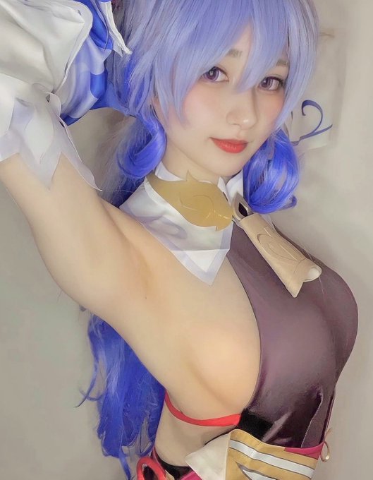 Twitterのコスプレ画像3