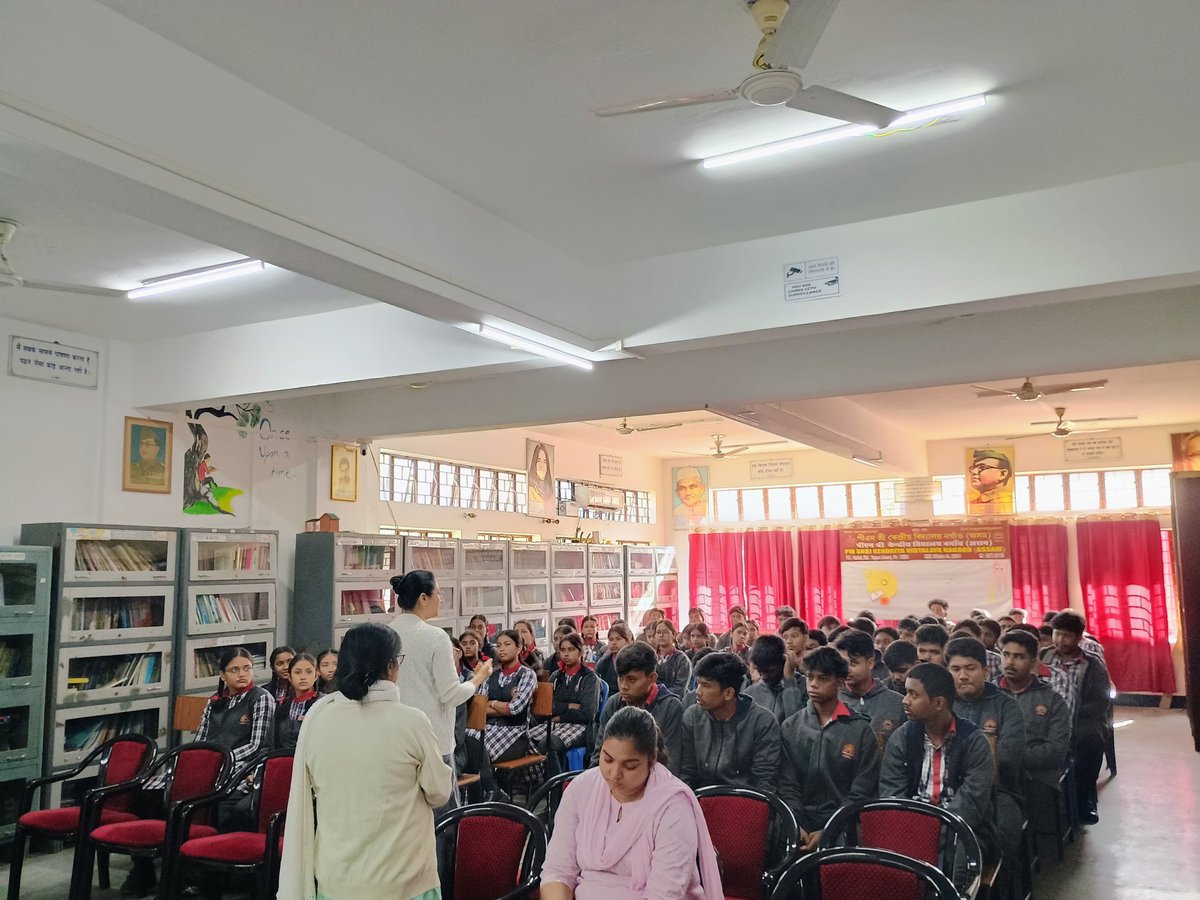 KV_Nagaon's tweet photo. Take the Rights Path: My Health My Right!"
On the occasion of #World_AIDS_Day an awareness programme was held in PM Shri K V Nagaon for the students of classes 8, 9 and 11 in three different sessions.The sessions were also attended by teacher.
@EduMinOfIndia @KVS_HQ @GuwahatiKvs https://t.co/cs0T0hV6bd
