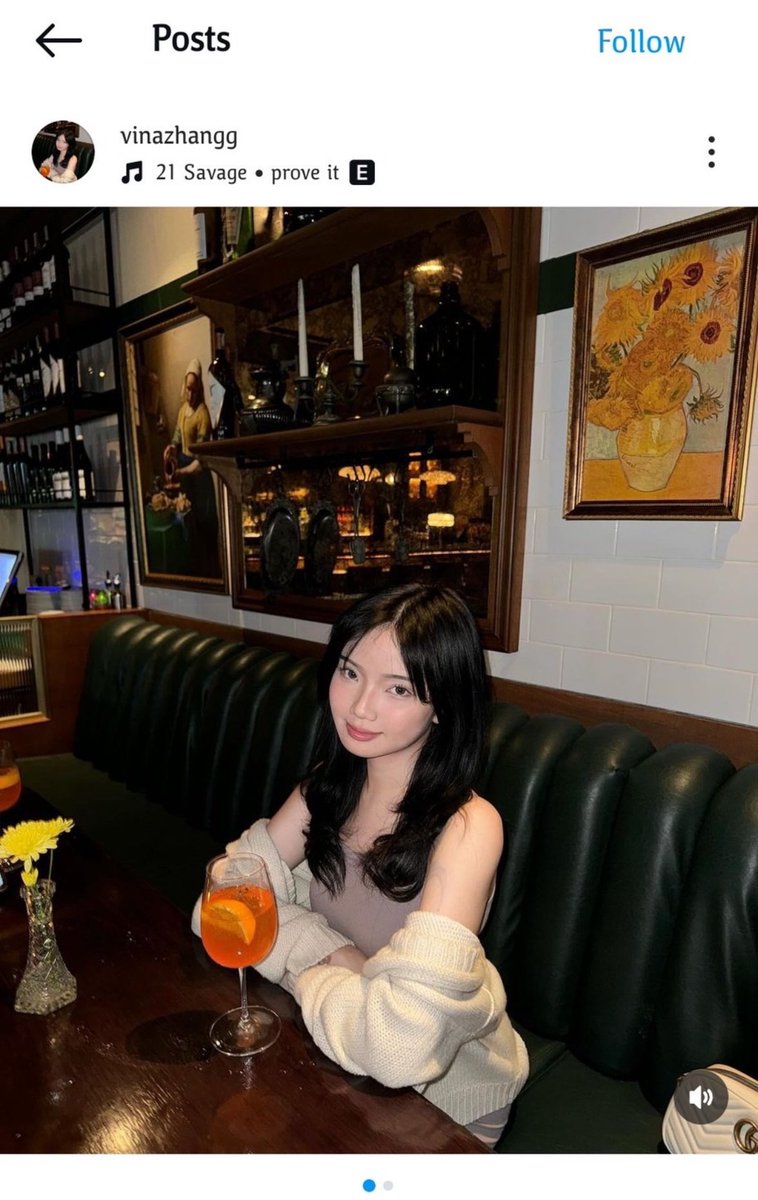 esadrafts's tweet image. CANTIK CANTIK NIPU DEMI BELI GOYARD 😍
Nipu sampe 35jt+++
Anak UMN guys yg kenal boleh langsung jambak aja rambutnya
Gaya elit hasil nipu sih malu y