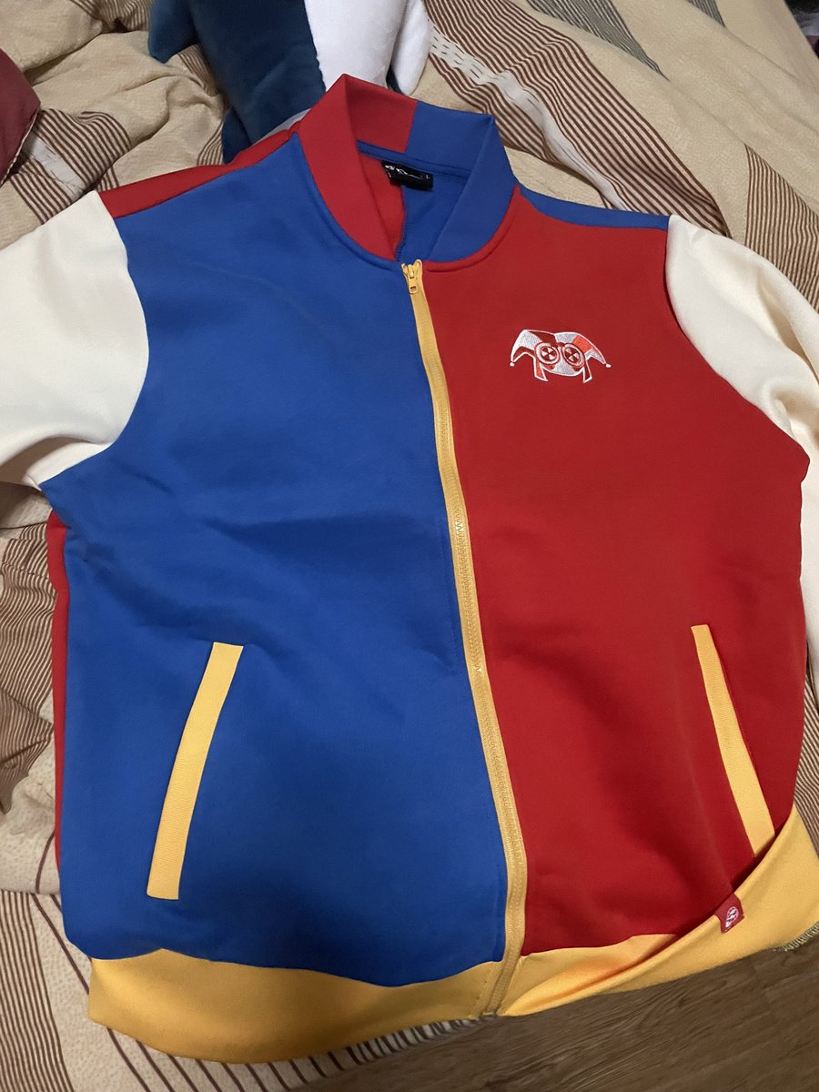 POMNI JACKET CAME GRAHHHH 

#theamazingdigitalcircus
