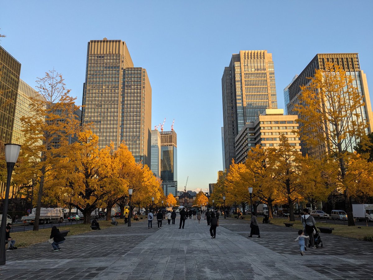 aaaaaaaaaaasahi's tweet photo. 懐かしいところに来ました。
丁度この時期でしたね。🍁 https://t.co/WyLQbUsZ1A
