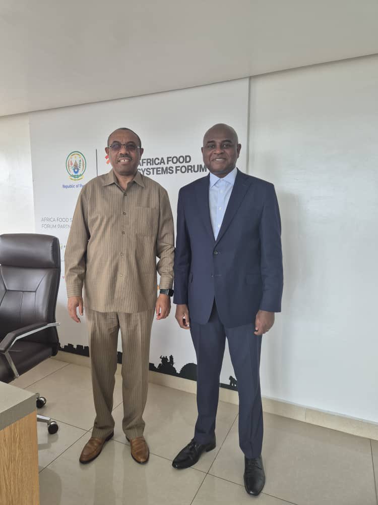 Kingsley Moghalu OON (@moghalukingsley) on Twitter photo During the weekend I was received by H. E. <a href="/HMDessalegn/">Hailemariam Dessalegn</a> , former Prime Minister of Ethiopia and Co-Founder ( with H.E. <a href="/PaulKagame/">Paul Kagame</a> ) of the African School of Governance <a href="/ASG_Africa/">African School of Governance (ASG)</a> , at his office in Kigali. I briefed PM Dessalegn on progress with full operationalization of the During the weekend I was received by H. E. <a href="/HMDessalegn/">Hailemariam Dessalegn</a> , former Prime Minister of Ethiopia and Co-Founder ( with H.E. <a href="/PaulKagame/">Paul Kagame</a> ) of the African School of Governance <a href="/ASG_Africa/">African School of Governance (ASG)</a> , at his office in Kigali. I briefed PM Dessalegn on progress with full operationalization of the