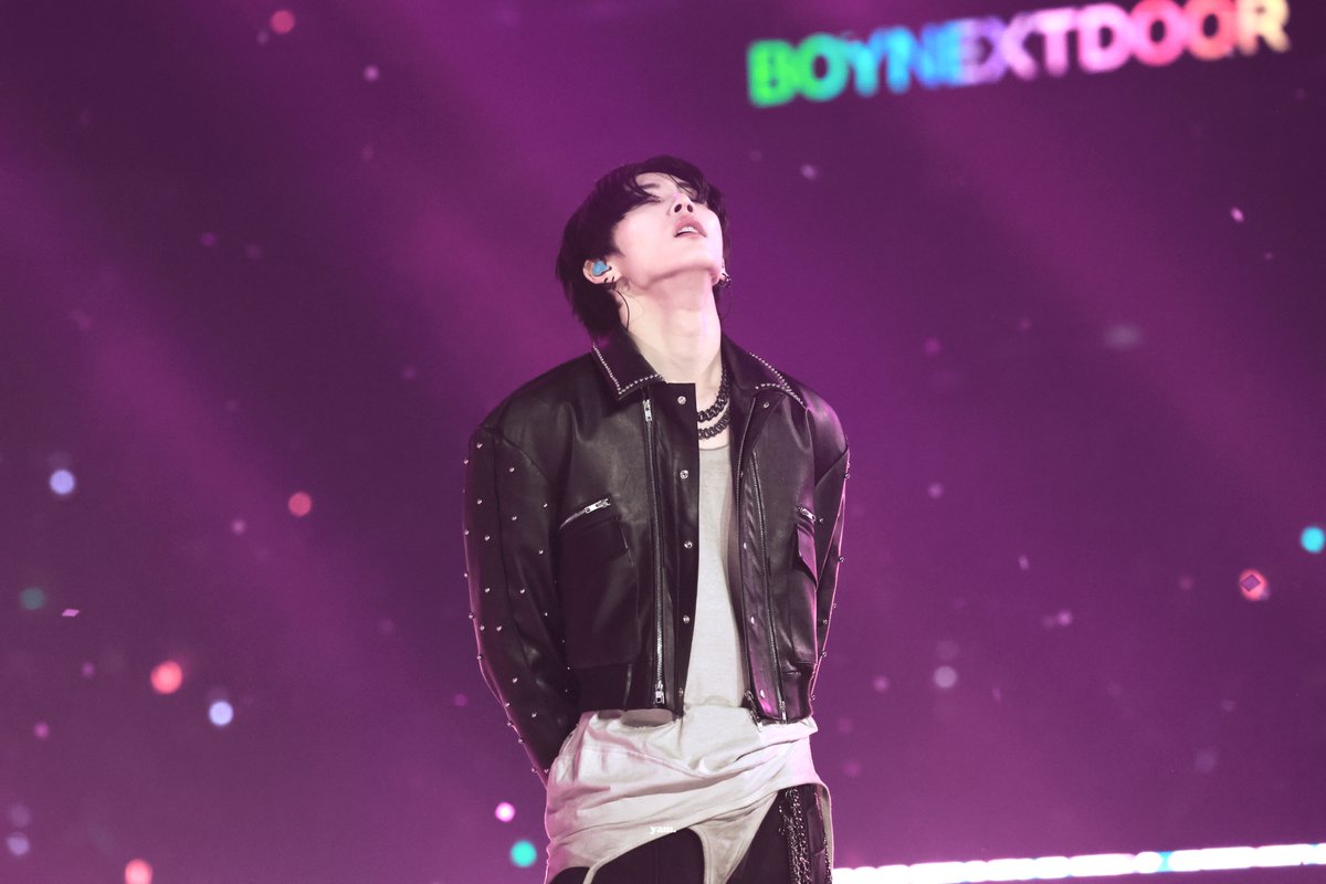 Yaammm_m's tweet photo. 241130 MMA

#BOYNEXTDOOR #보이넥스트도어 
#TAESAN #태산 #テサン https://t.co/gkNCXfrCn1