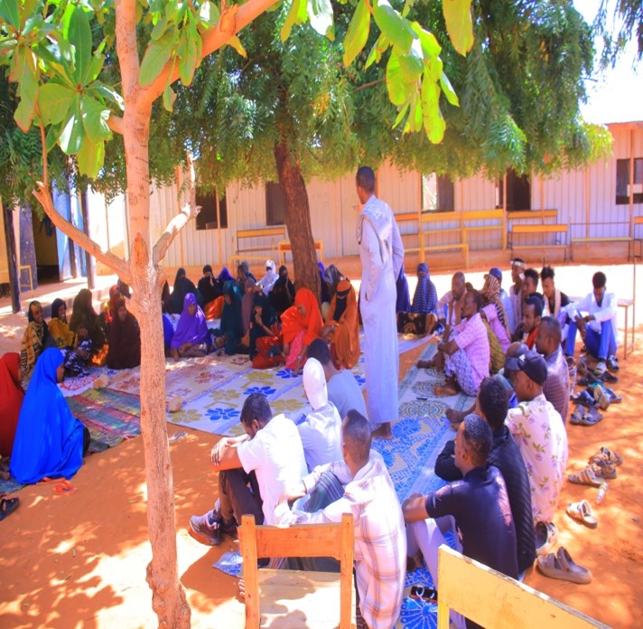 somalipeaceline's tweet photo. With the support of @Noradno and @SaveChildrenSO, SPL conducted a public campaign in #Abudwak and #Baledweyne to raise awareness about child protection issues. Aimed to educate and mobilize communities to prevent violence, abuse, exploitation, and neglect of children. #EndAbuse https://t.co/eD3YcpJPJW