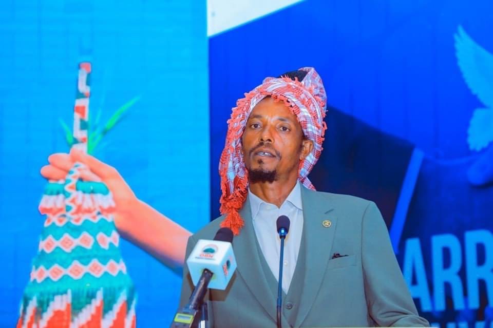 Dave_Gujii's tweet photo. Sagni Nagasa, the former commander of the OLA’s Central region until his breakaway in May 2024, has officially “reached an agreement” with the government. Choosing this path instead of forming another faction to fight against his comrades deserves recognition. https://t.co/NARyTi4Xk7