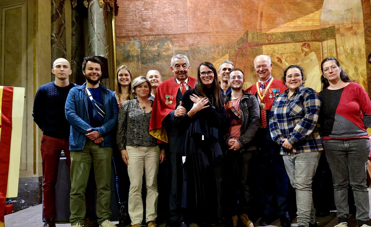 Julie Batut (@batut_julie) on Twitter photo I was honoured on Friday to receive the Pierre de Fermat Science Prize from the Académie des Sciences du Languedoc🙏 Salle des Illustres in Toulouse's Capitole. Multidisciplinary research extraordinary people❤️ strong commitment🌟 <a href="/FemmesSciences/">Femmes & Sciences</a> <a href="/Les_Chemins/">Les Chemins Buissonniers</a>
<a href="/LesMathsEnScene/">LES MATHS En SCENE #LMES</a> I was honoured on Friday to receive the Pierre de Fermat Science Prize from the Académie des Sciences du Languedoc🙏 Salle des Illustres in Toulouse's Capitole. Multidisciplinary research extraordinary people❤️ strong commitment🌟 <a href="/FemmesSciences/">Femmes & Sciences</a> <a href="/Les_Chemins/">Les Chemins Buissonniers</a>
<a href="/LesMathsEnScene/">LES MATHS En SCENE #LMES</a>
