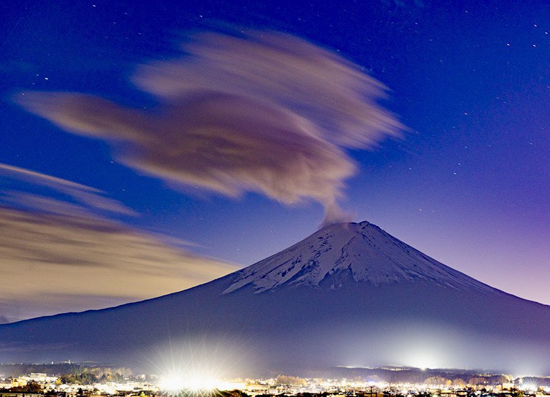 山頂の雲