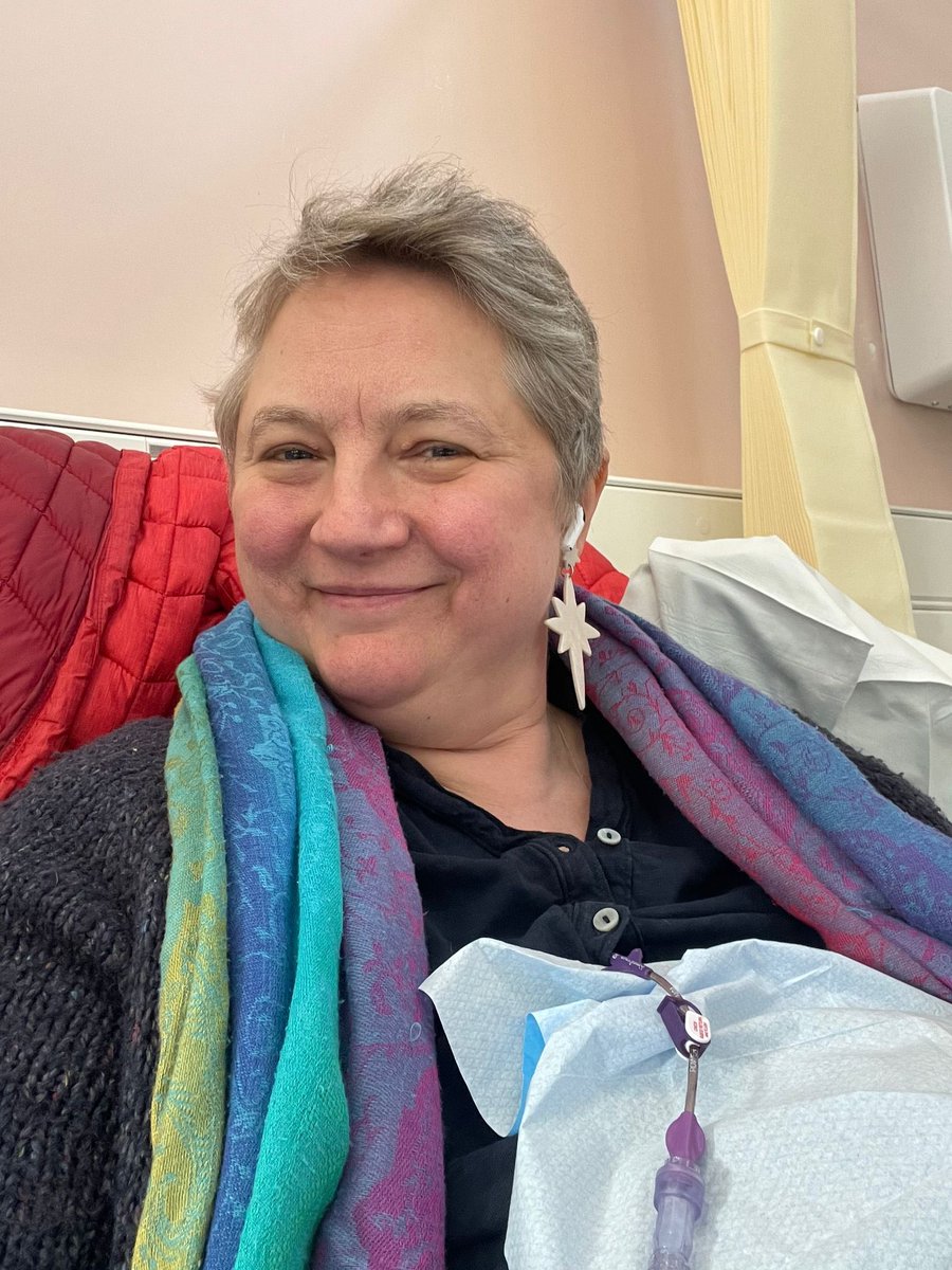 Here is #kadcyla11 of #14. Evthing feels challenging at this point as I am constantly fatigued &amp; battling side-effects but I am walking the path &amp; have so much to be grateful for. As always my chemo nurses are fab ❤️ #chemo #chemotherapy #breastcancer #bilateralbreastcancer