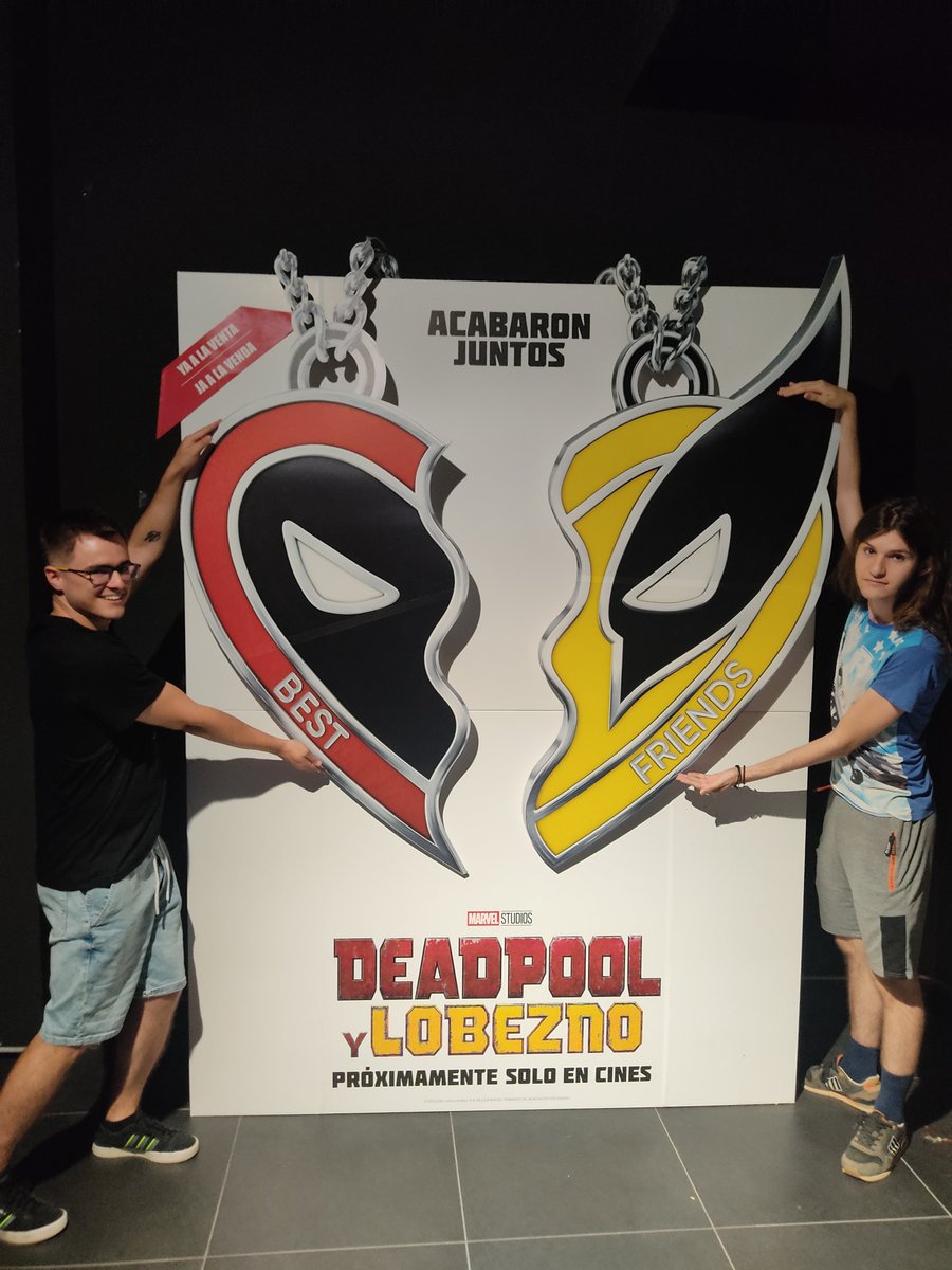 Vicplay101's tweet photo. @LeonPicaron @Sergi_ND Me gustaría ir a ver #Sonic3LaPelicula con mi mejor amigo Marc(no tiene Twitter)
Y no, no es que no le guste ir al cine conmigo, solo es que siempre pone esa cara en las fotos😂
#Sonic3Sorteo https://t.co/P5iWNHod4v