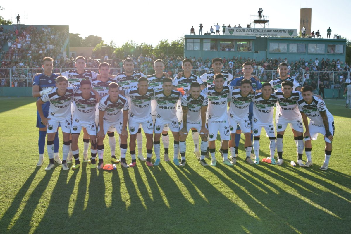 Nos representaron de la mejor manera, dentro y fuera de la cancha jugadores y cuerpo técnico.

¡Gracias por este 2024!💚🖤