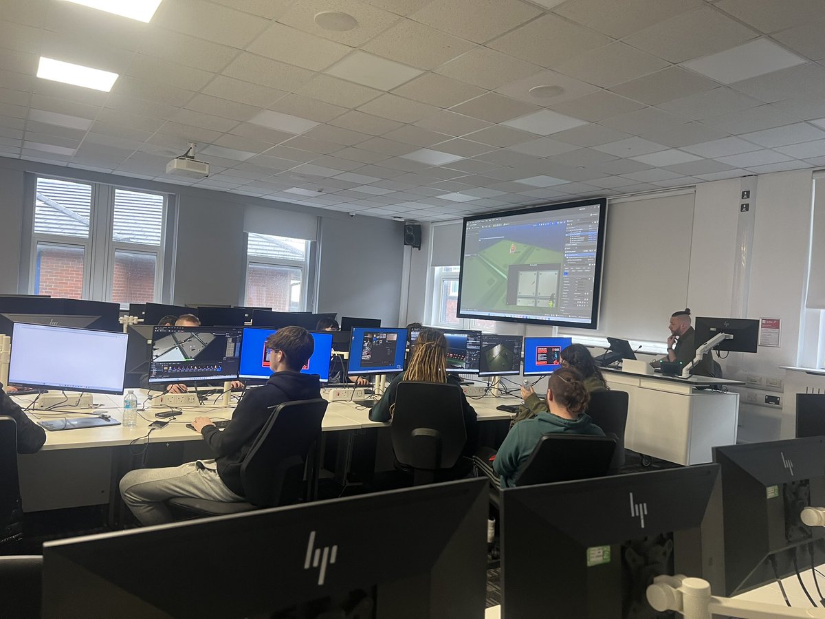 TCMT_Digital's tweet image. A big thank you to @UniofStaffs @StaffsUniGames for hosting us and delivering a lecture today, for our UAL Level 3 Games Design and Esports students! 🎮