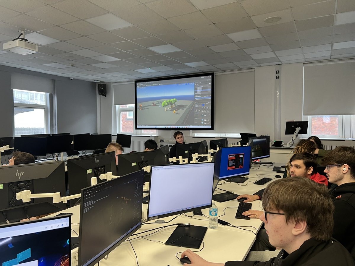 TCMT_Digital's tweet image. A big thank you to @UniofStaffs @StaffsUniGames for hosting us and delivering a lecture today, for our UAL Level 3 Games Design and Esports students! 🎮