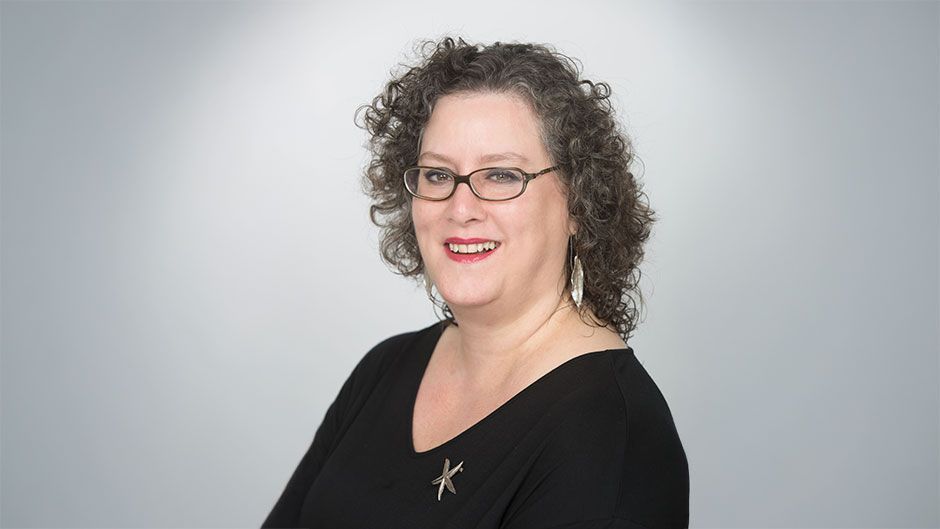 Women Also Know Law (@womenknowlaw) on Twitter photo Calling all environmental law lovers! 🌎 <a href="/MiamiLawSchool/">University of Miami School of Law - #MiamiLaw</a> Prof. Caroline Bradley's paper, “It’s Not Easy Being Anti-Greenwashing” was recently cited in <a href="/TheRegReview/">The Regulatory Review</a>! Read it here: buff.ly/4gcgaAP #WomeninAcademia #WomenAlsoKnowLaw Calling all environmental law lovers! 🌎 <a href="/MiamiLawSchool/">University of Miami School of Law - #MiamiLaw</a> Prof. Caroline Bradley's paper, “It’s Not Easy Being Anti-Greenwashing” was recently cited in <a href="/TheRegReview/">The Regulatory Review</a>! Read it here: buff.ly/4gcgaAP #WomeninAcademia #WomenAlsoKnowLaw