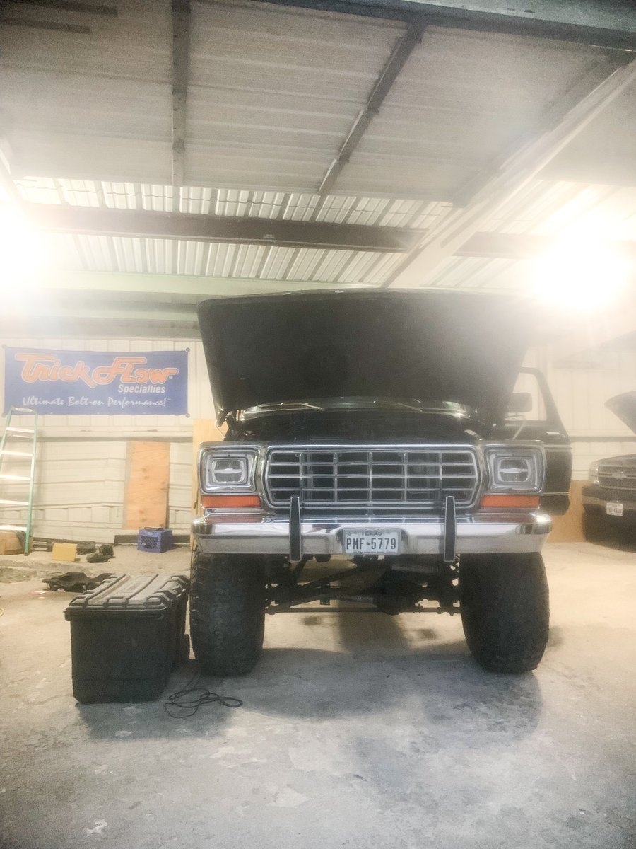 77Redeye's tweet photo. Still in search of an apprentice $20/Hr- Observatory, Lunch Included Daily Bonuses for Completions 🛠️
They would be taught High Level Vehicle Diagnostics, European Diagnostics & Repair
Precedent & Modern Diesel (Ford GM Ram) Diagnostics & Repair
Late Model Muscle Car Diagnostics and Modification
HVAC, Electrical and Custom Modification