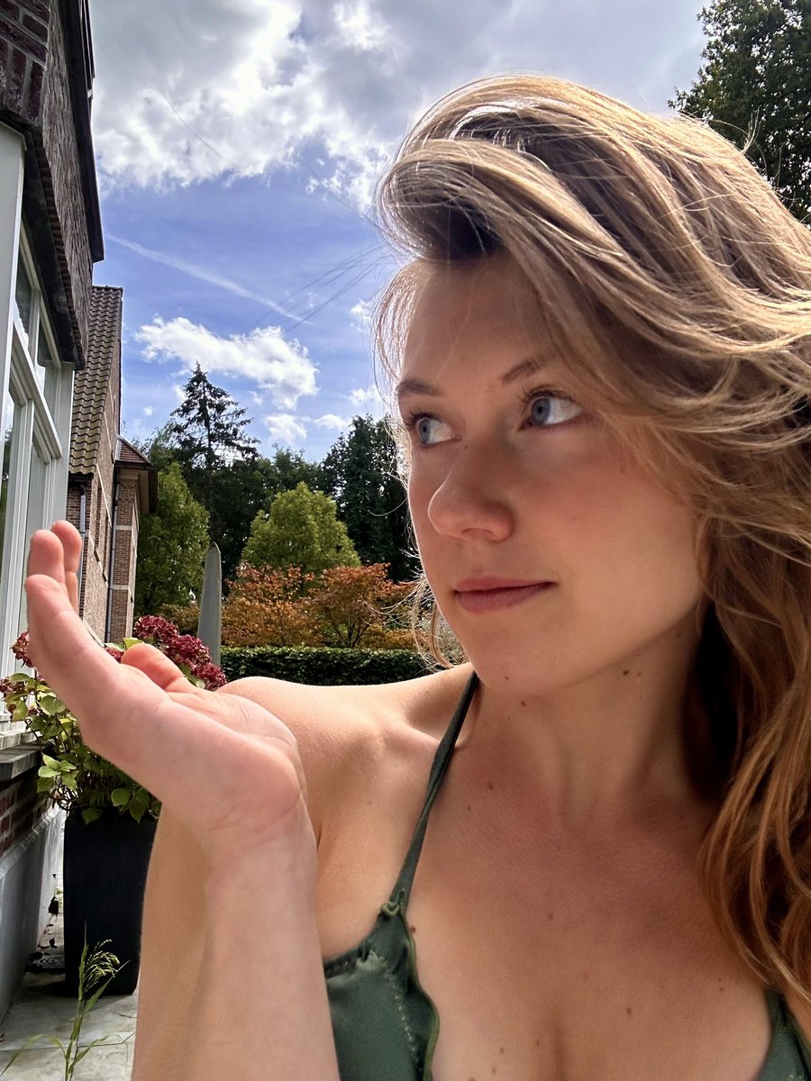 Some of you mentioned I should try Bluesky 🦋 just made an account, I’m curious to see if this new platform is more fun than whatever X and other “social” platforms have become 🤷🏼‍♀️