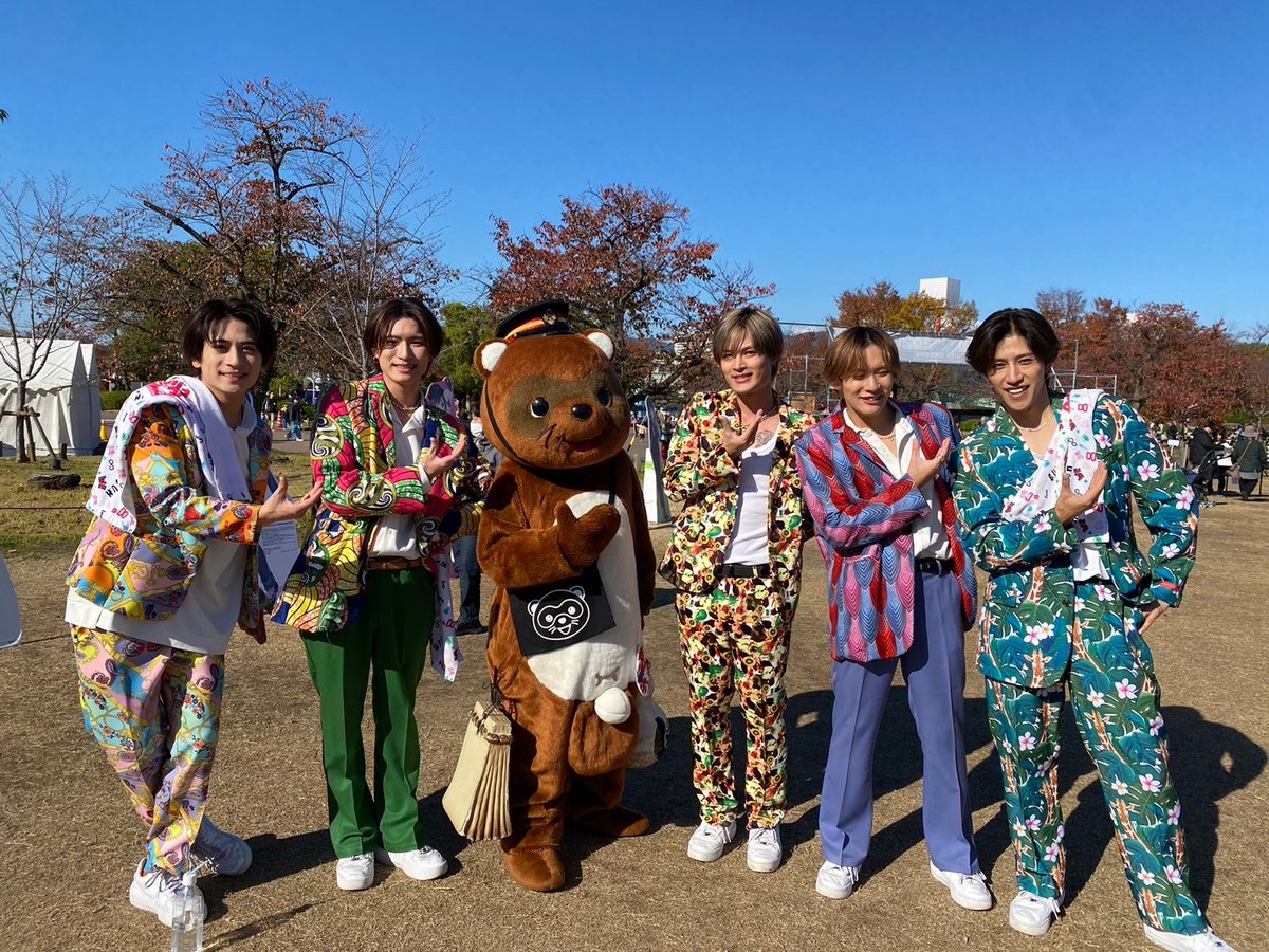 写真はこっちのポーズがお気に入りだそうです😆

G.U.Mの皆さん、本当にありがとうございました😊✨️

<a href="/ponzan/">匠ポン山</a> 
<a href="/GUM_tweet/">G.U.M OFFICIAL</a>