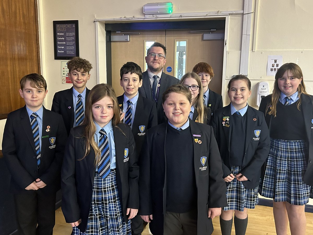 🙌 Pledges 🙌

Well done to this bunch of year 7 students who achieved bronze passion, generosity and courage pledge awards this morning in assembly.