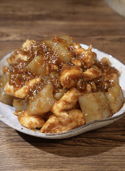 tbs_dn's tweet photo. ささみとこんにゃくという物足りなそうなヘルシー食材の組み合わせを最高に美味しく大満足に仕上げる。 https://t.co/SFJcBJJUWU