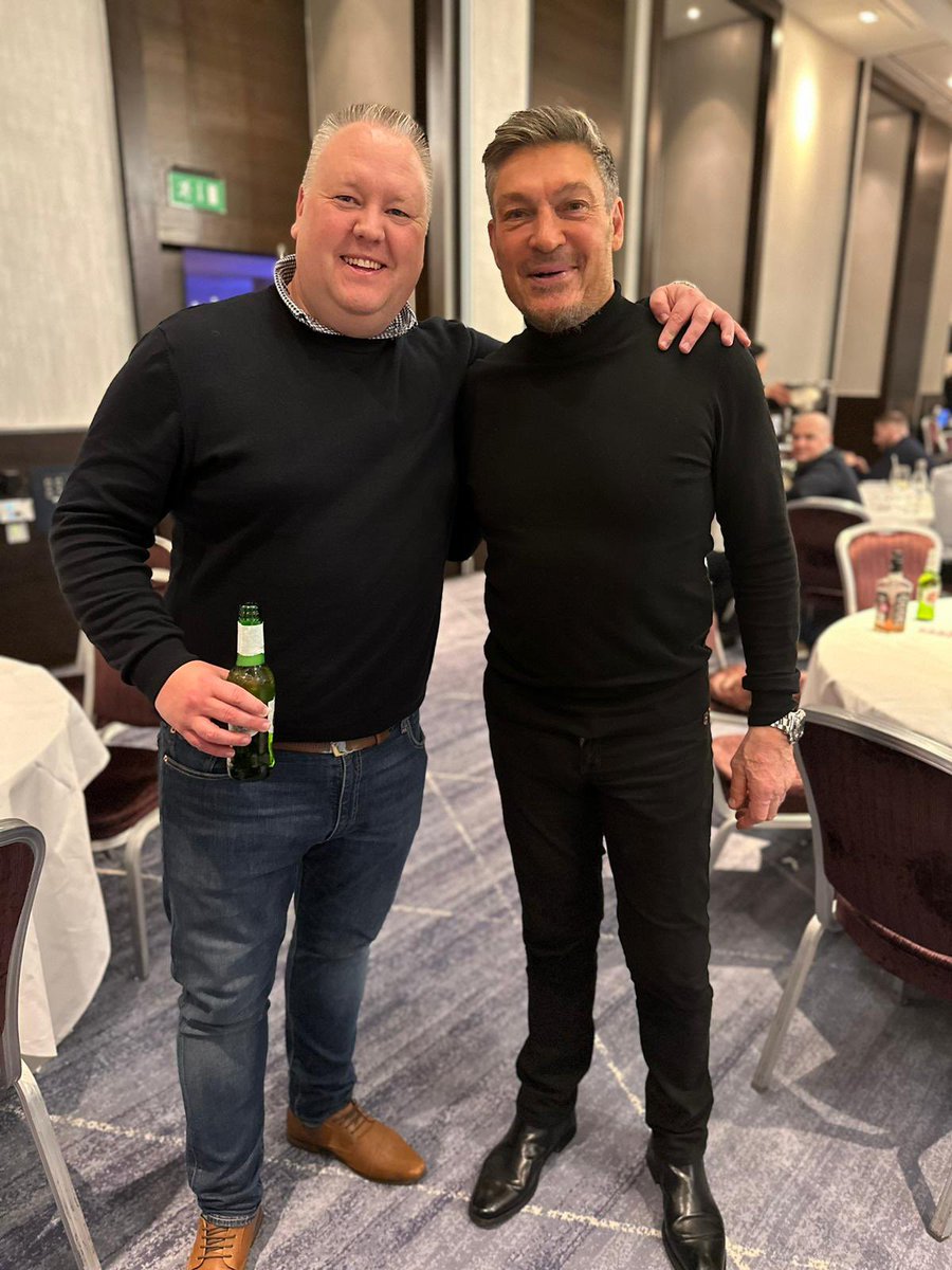 whulegends_XI's tweet photo. 2 years since the best event I’ve attended, so much hard work went into @MandevilleProm2 ‘Premier Bound 92/93’ night in London. It was great to see the whole squad come together for a night of nostalgia, could be the best season I’ve seen as a Hammer. @shriggsy ⚒⚒ https://t.co/qQ6hEWwKoA