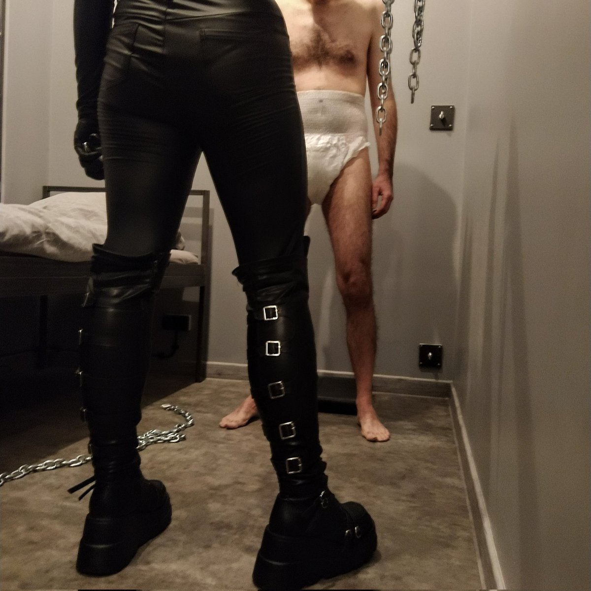 Warsaw Prison tweet media