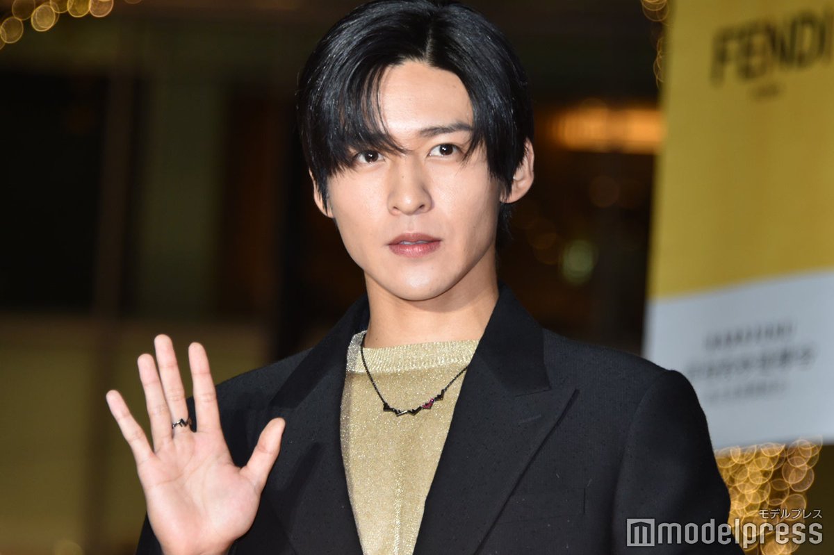 Snow Man目黒蓮「表参道フェンディイルミネーション」登壇🎄 ◻岩本照