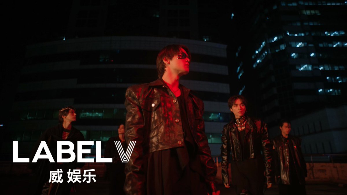 WayV_official's tweet photo. WayV 威神V 'FREQUENCY (超频率)' MV 

https://t.co/snnkanHo5l 

#WayV #威神V #FREQUENCY
#WayV_FREQUENCY https://t.co/6BTZQKMwEz