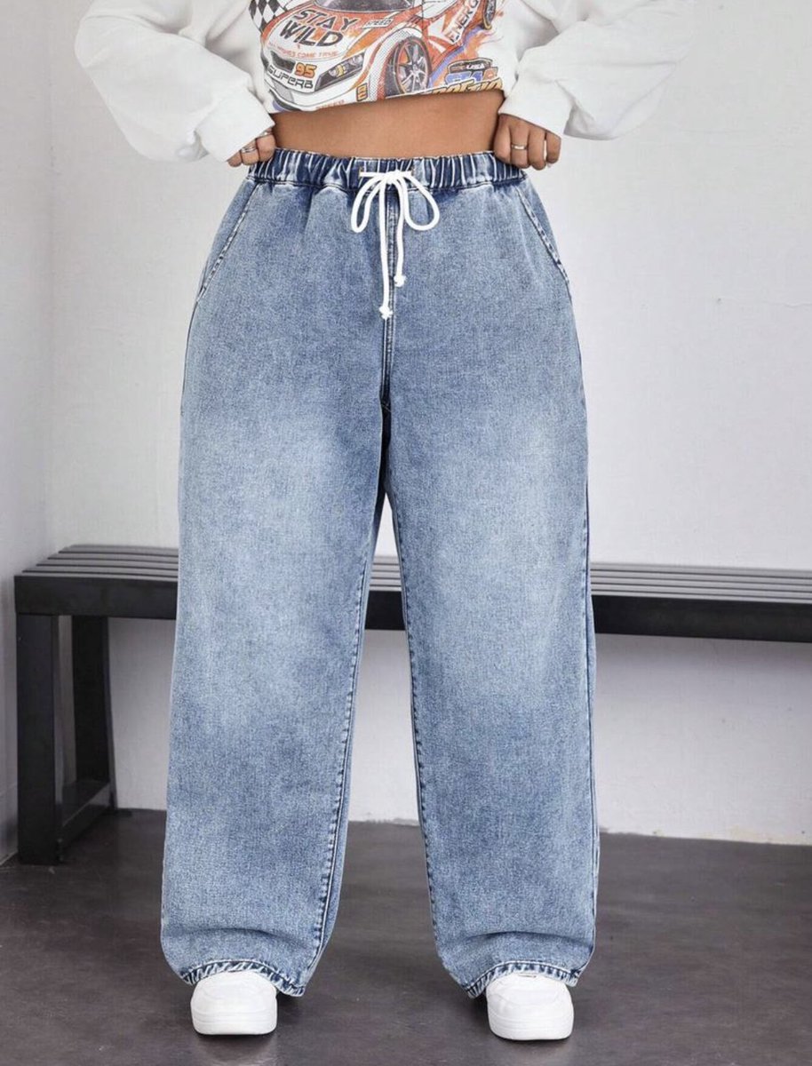 PickandrockFH's tweet photo. Jeans now available for purchase at 40,000ugx.
Call/WhatsApp: 0706453515/0703982030 to place your order. https://t.co/S8RSc1XrHL