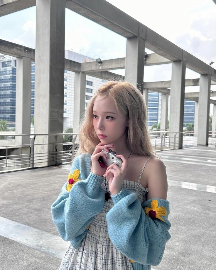 unowjzny's tweet photo. hi ! i’m gia lf interactive #moots

— she, minor, filo [#promotwt]
— not new to #stantwt #kpoptwt 
— any fandom will do !
— looking for moots ! 

↻/♡ to help spread, ty !! https://t.co/74ufpMYuzA