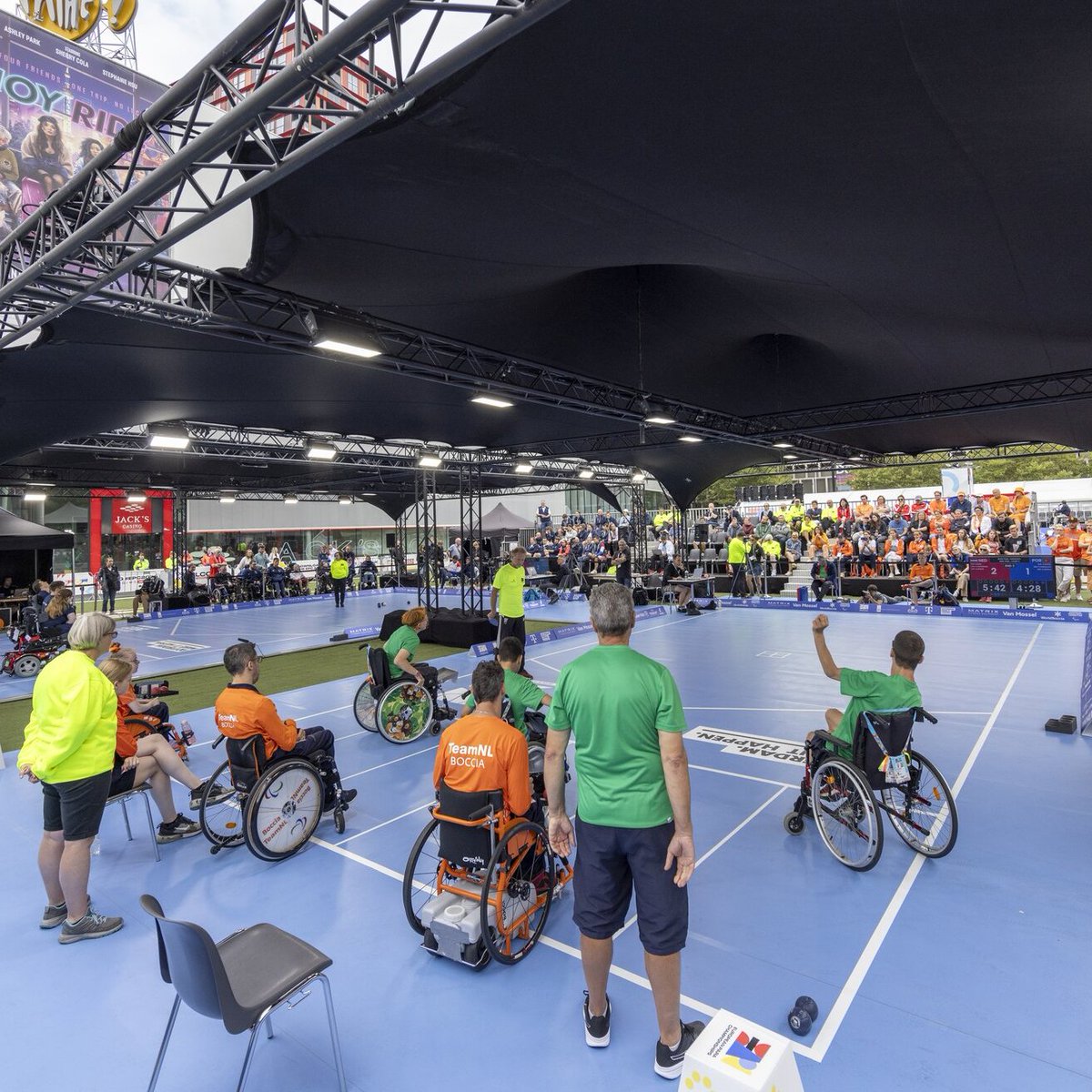 EuroParaChamps's tweet image. 🏙️ | Throwback to Schouwburgplein!
#Boccia and #WheelchairTennis finals took center stage in the heart of Rotterdam during #EPC2023.🌟 Parasport came straight to the people in an unforgettable setting. Were you there to witness it?🤩

#EPC2027 #parasport #rotterdam #sport