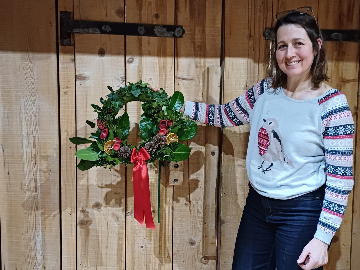 HistoricStaffs's tweet image. Another fantastic Christmas Wreath workshop yesterday 🎁

Look at these beautiful results! A big well done to all our wreath makers this year. We hope they make your house extra festive!

#christmaswreaths🎄 #wemakeevents