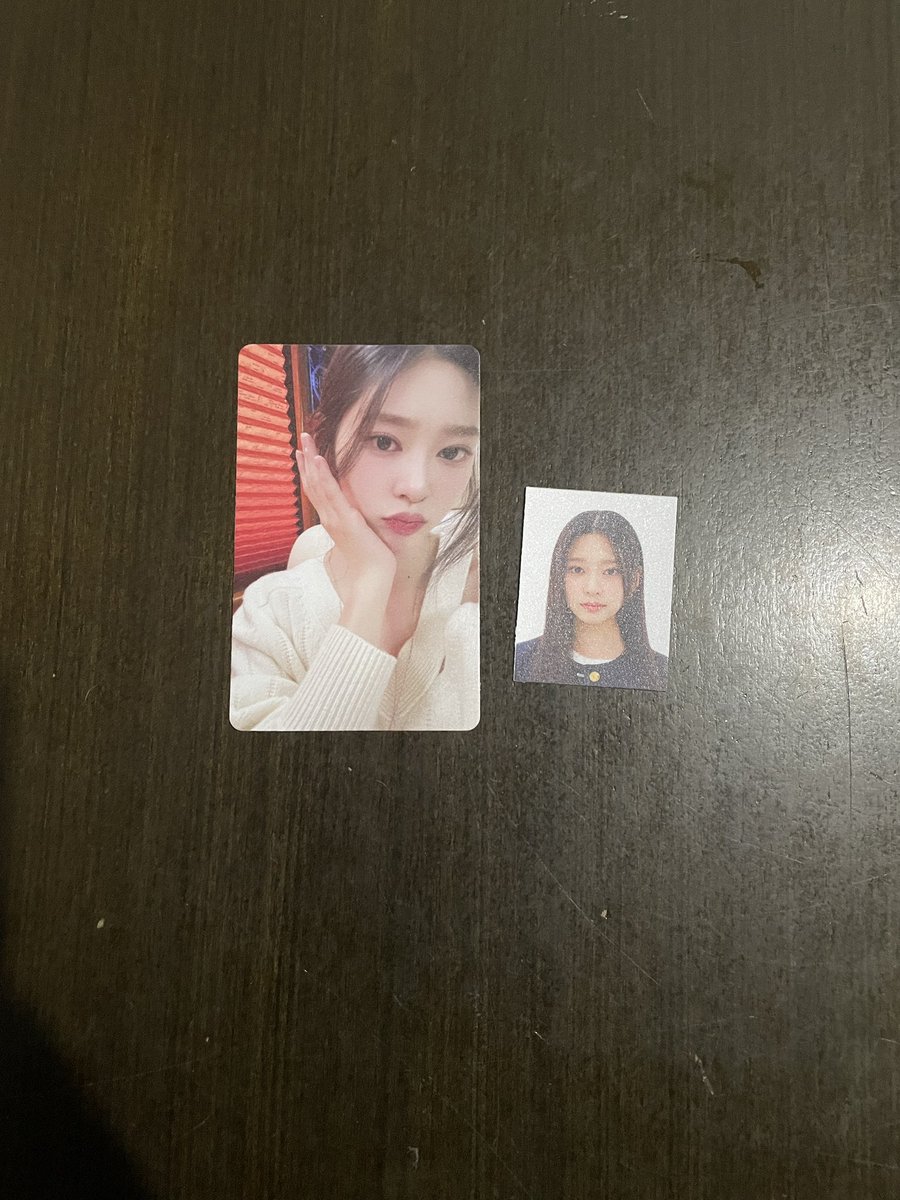 may extras pa and a Minju pc and 1x1 pic 🥹 from <a href="/MindyuPH/">Kim Minjoo 김민주 PH (민들레 🌼)</a> 🥹

nasa ref na rin namin yung magnets (thanks po sa bubblehead ref magnet <a href="/sxiaophoria/">peach</a> 🥰)

and also sa mga giveaways/pa-raffle na albums, and inclusions🥹🥰
