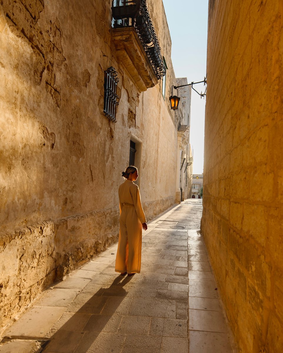 VisitMalta's tweet photo. Prepare to be entranced by the ageless beauty of Mdina's #medieval lanes! 😊💖 Incredible shot courtesy of @travelmonster.nl #VentureIntoHistory #VisitMalta #SeekAdventures #EmbraceThePast #BoundlessExploration https://t.co/xQtjmDoyro