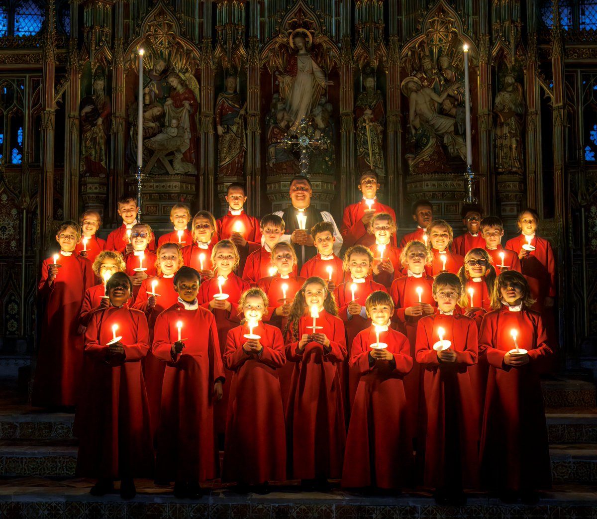 Advent at Gloucester Cathedral, Day 2✨

It wouldn’t be Advent without the sound of our choirs filling this beautiful building… Support the In Tune Music &amp; Organ campaign to bring music to children across our city, county &amp; diocese.

Find out more 👉 gloucestercathedral.org.uk/support/in-tun…
