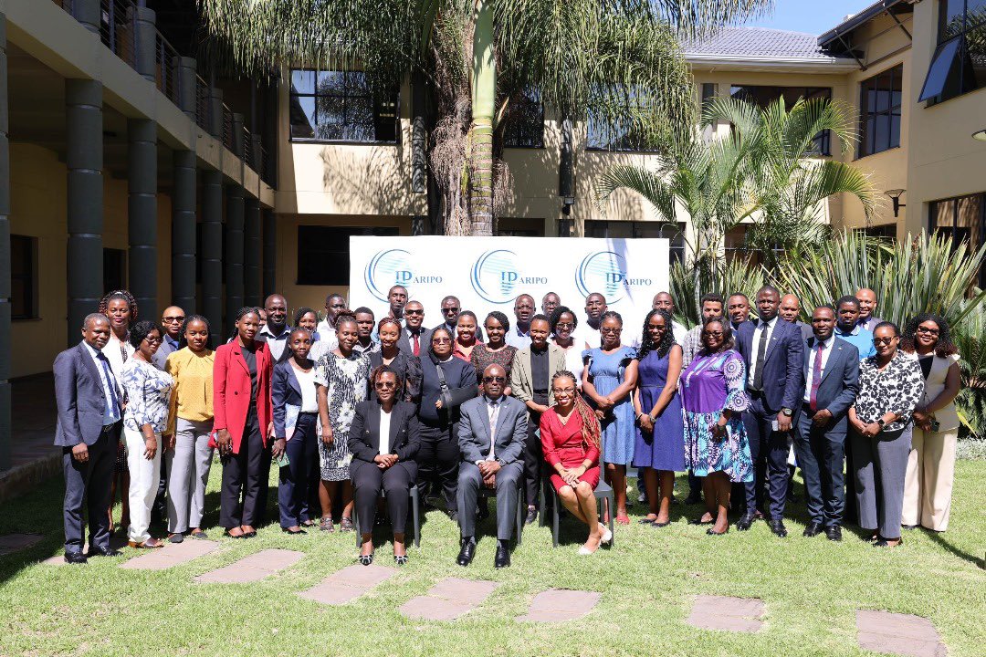 BemanyaT's tweet image. A warm welcome to the 17th cohort of the @Africa_Univ Master’s in Intellectual Property Programme. The cohort is at the @_ARIPO Secretariat for practical sessions, followed by the annual @WIPO-ARIPO-@Africa_Univ #MIP Conference, spotlighting IP and agriculture.