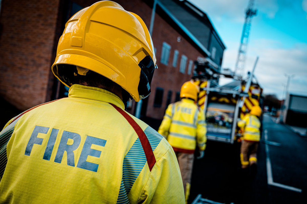 We are recruiting for paid on-call firefighters!

No two days are the same, and every call is an opportunity to make a difference in your community. 

Visit our website to find out more 👉 orlo.uk/Zvhwy

#NeedMore #ThinkOnCall