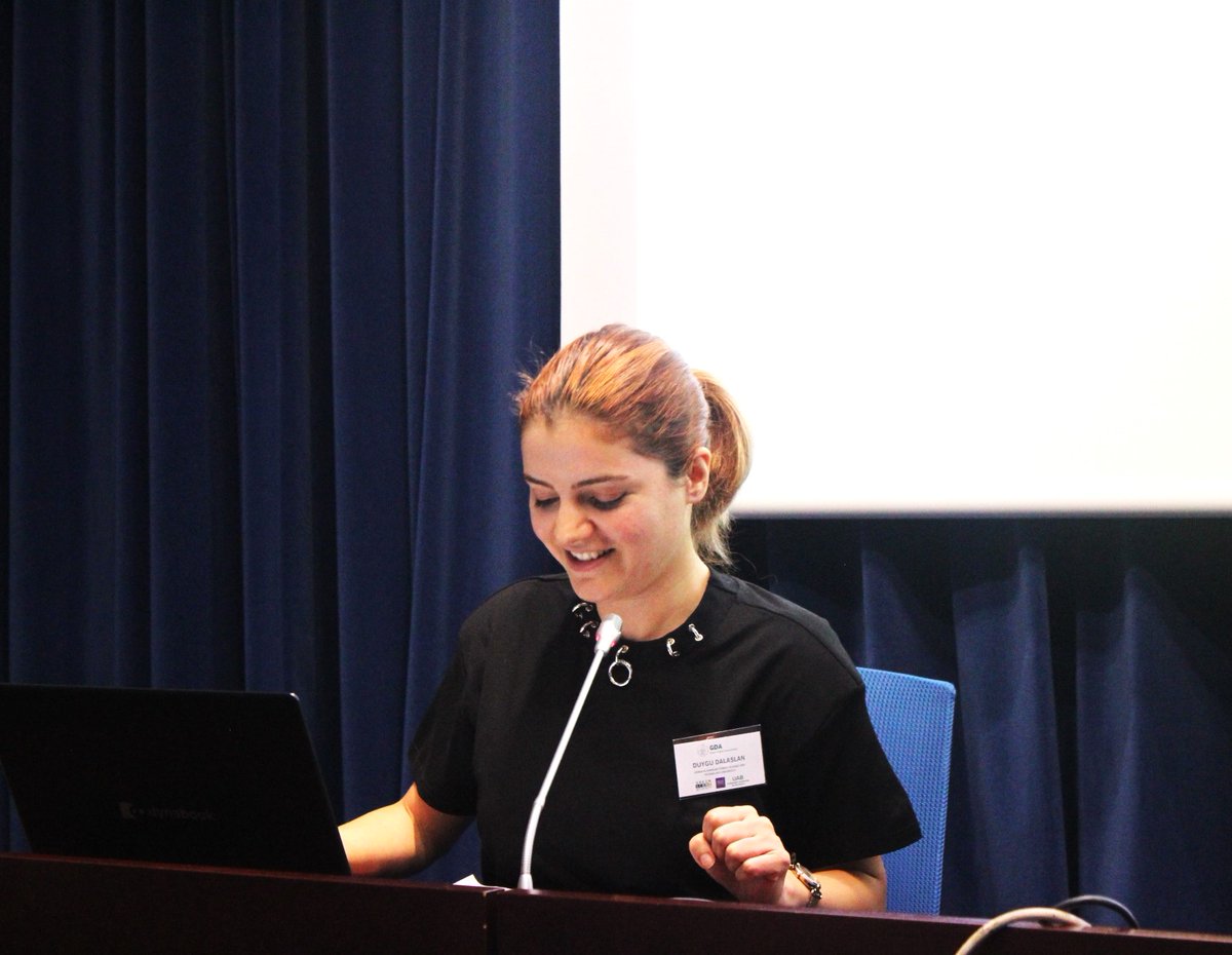 Greenscent_eu's tweet image. Duygu Dalaslan&apos;s presentation &quot;Integrated Audio Description as a Sustainable and Accessible Tool for Disaster Preparedness&quot; focuses on inclusive, accessible and cost-effective disaster readiness. 🌱 #GreenDigitalAccessibility
#GDA24