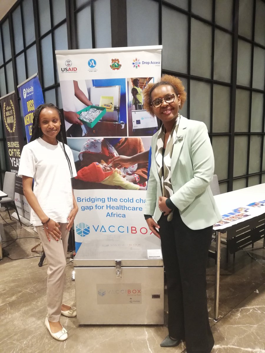 AccessDrop's tweet image. Honored to be at the YALI Regional Leadership Center East Africa breakfast &amp;amp; workshop meeting, showcasing our flagship solution, #Vaccibox. 🌍 Grateful for the chance to connect with inspiring leaders and the RLCEA team. Thank you, YALI, for your continued support!  #Leadership