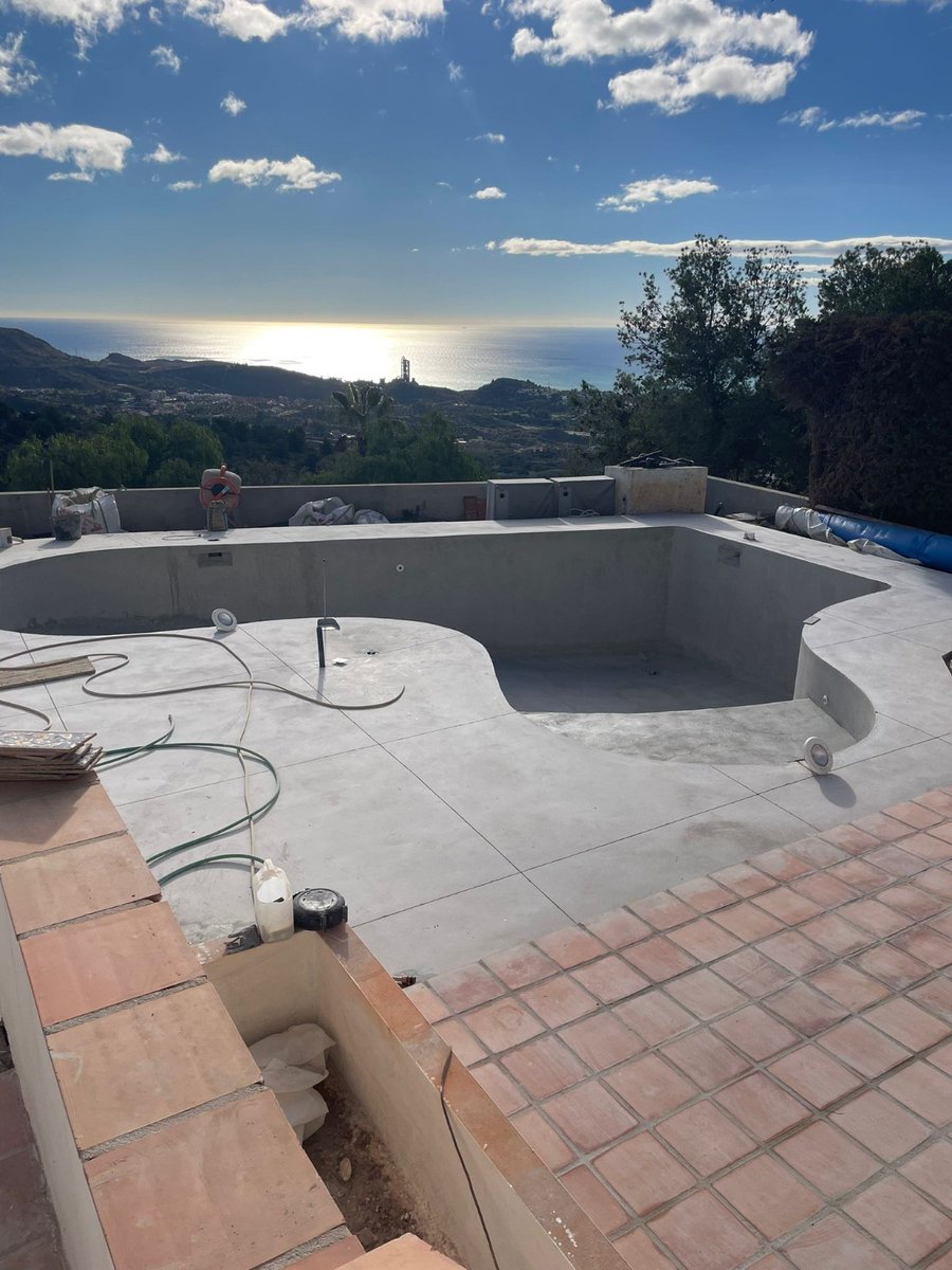 Seguimos trabajando en la reforma integral de esta vivienda, cuidando cada detalle para conseguir un resultado espectacular!

Proyecto: <a href="/KLICArquitectos/">KLIC ARQUITECTOS</a>