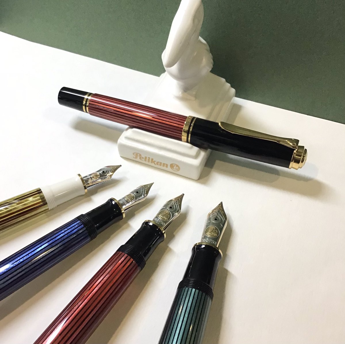 nagasawa_den's tweet photo. 【ペリカン製品価格改定のお知らせ】

2024年12月15日（日）よりペリカン製品の価格改定を予定しております。
気になっていた方は値上がり前のこの機会に是非お買い求めください✒️

写真1枚目左から
・M400万年筆/ 現行価格¥55,000→新価格¥63,800
・M600万年筆/ 現行価格¥60,500→新価格¥71,500
⇩ https://t.co/g4iEq0IuC0