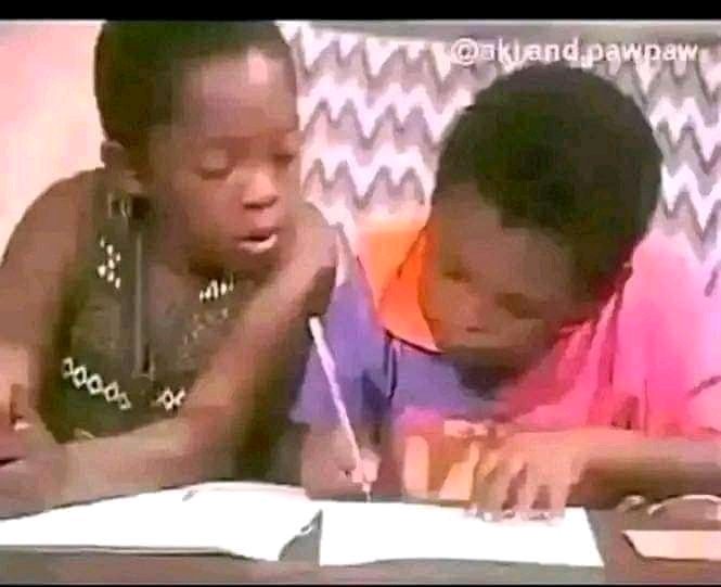 Batunda perfume bagate ku list ya ba malaya 😅😅