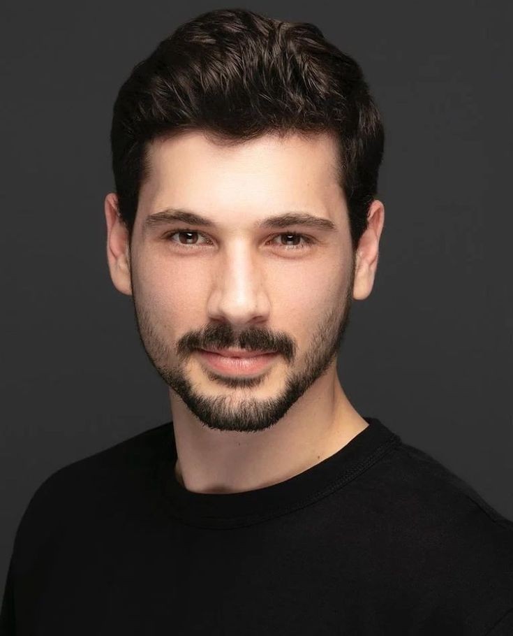 hayam4964's tweet photo. ❤️🔥🔥 #Halzey var bizde variz
Perşembe günü en güzel diziyi birlikte izleyelim 😌😍
Dizimize olan sevgimiz sınır tanımıyor
#Hudutsuzsevda #halzey
#denizcanaktas #miraydaner #denm https://t.co/AmUg7emJAm