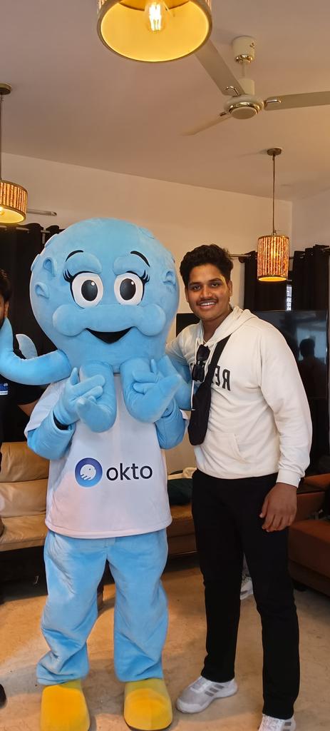 RishabhKesh28's tweet image. It was such a cool time at @getWalletX wasn&apos;t sleeping the whole night and having fun with @xhakti @web3sandyyy @DhananjayBUILD 

And also got some new ideas for our startup  💡
Cheers to live this opportunity 🍻
#web3 #WalletX #Gitcode