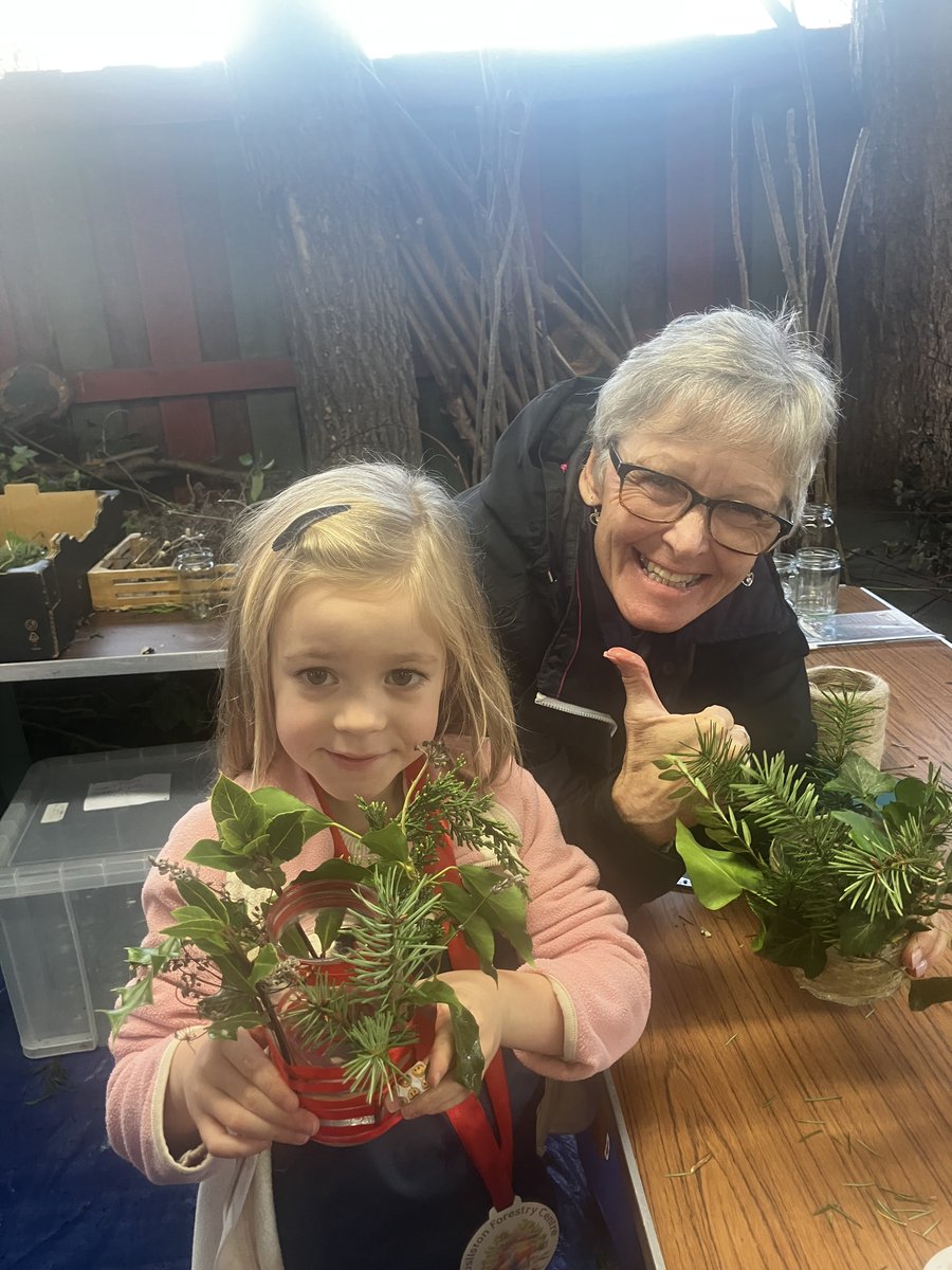 RoslistonEnvEd's tweet image. Amazing creations made @ the Christmas market this weekend at Rosliston Forestry Centre. The E E P team would like to thank everyone who has attended events with us this year. We look forward to seeing you again for more workshops & family activities in 2025.