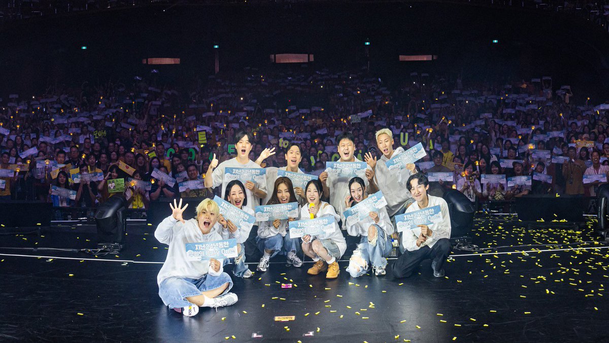 Threeanglespro's tweet photo. What an unforgettable night, Singapore! The BoA LIVE TOUR - BoA : One’s Own in SINGAPORE was an absolute hit 💛, and we couldn’t have done it without your incredible energy and support! ✨ From the moment BoA took the stage, the crowd was jumping with excitement. Your love and enthusiasm made this concert a celebration like no other!

To BoA, our Only One, thank you for giving us your greatest performance on stage! 💛 Indeed, no one can do it better than the Queen! 👑✨

Hakuna Matata, O.N. Worldwide, and Three Angles Production would like to thank everyone who supported us in making the BoA LIVE TOUR - BoA : One’s Own in Singapore a success! 💛 

Organized by: Hakuna Matata, https://t.co/ZeyOjMyTxV
Co-Organized by: O.N. Worldwide 오엔기획, Three Angles Production

#BoA #보아 #BoALiveTour #BoA_OnesOwn #BoA_OnesOwn_in_Singapore
#HakunaMatata #TripComGroup #ONworldwide #ThreeAnglesProduction