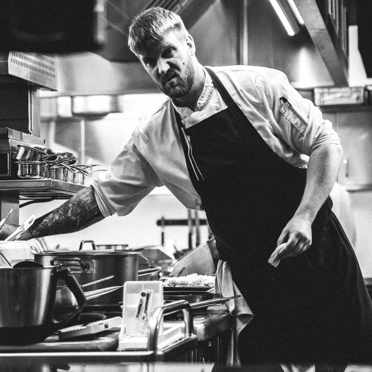 BeacHouseOxwich's tweet image. After 4 wonderful years at Beach House, we bid farewell to Dan as he takes on the Head Chef role at Penmaenuchaf Hotel. We’re grateful for his talent and dedication, and we know he’ll excel in North Wales. Best of luck, Dan – you’ve got this!

#RealiseYourPotential