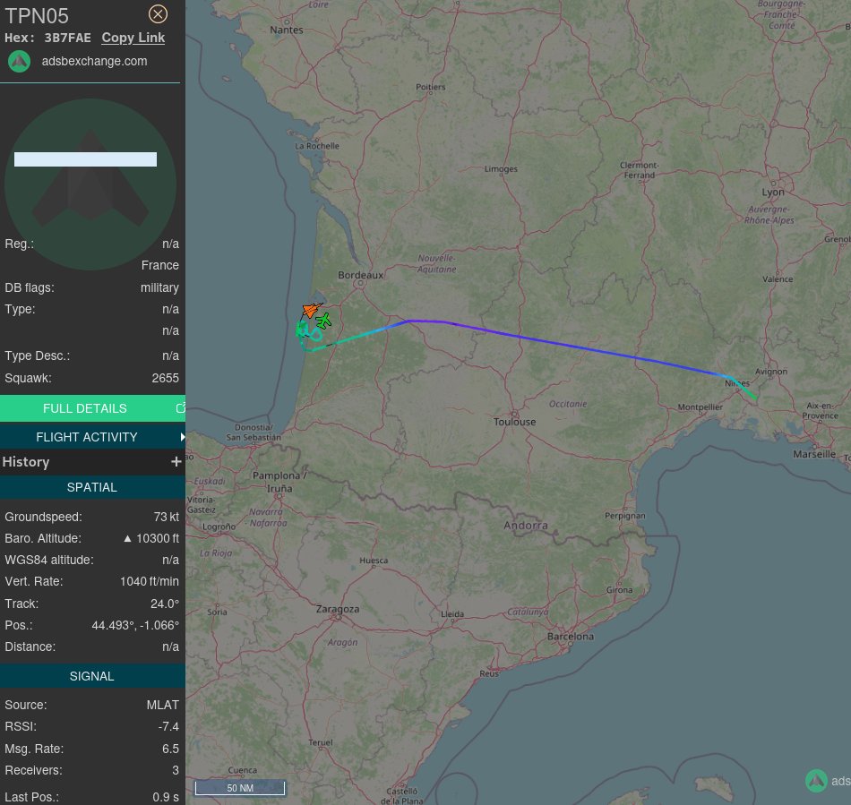 ZaFly24's tweet image. 🚨 A 🇫🇷mirage 2000 from Istres is finghting aganst an Alphajet From Cazaux. By Wich Type beause the registration is F-ZADSbut I couldn&apos;t find the answer on the Net.... So, if you&apos;ve got it...

#AvGeek #mirage2000 #fighterpilot