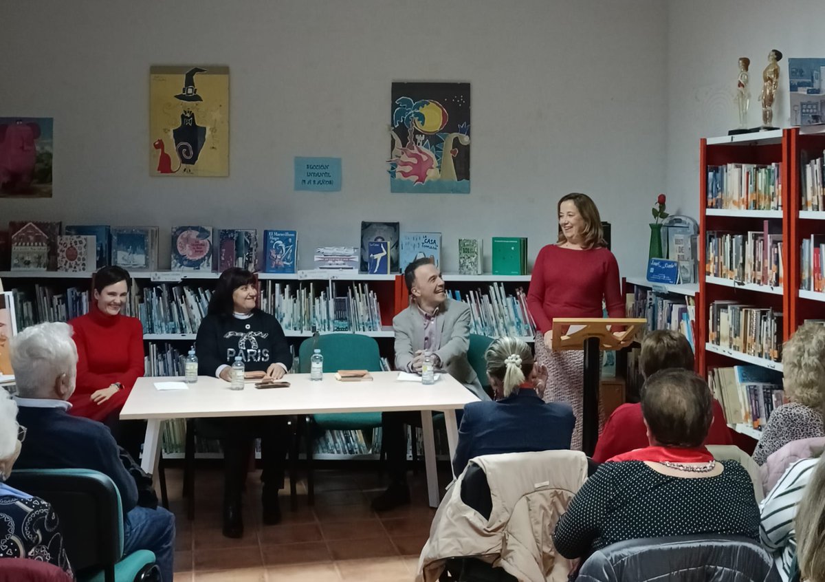 Mónica de Cristóbal tweet media