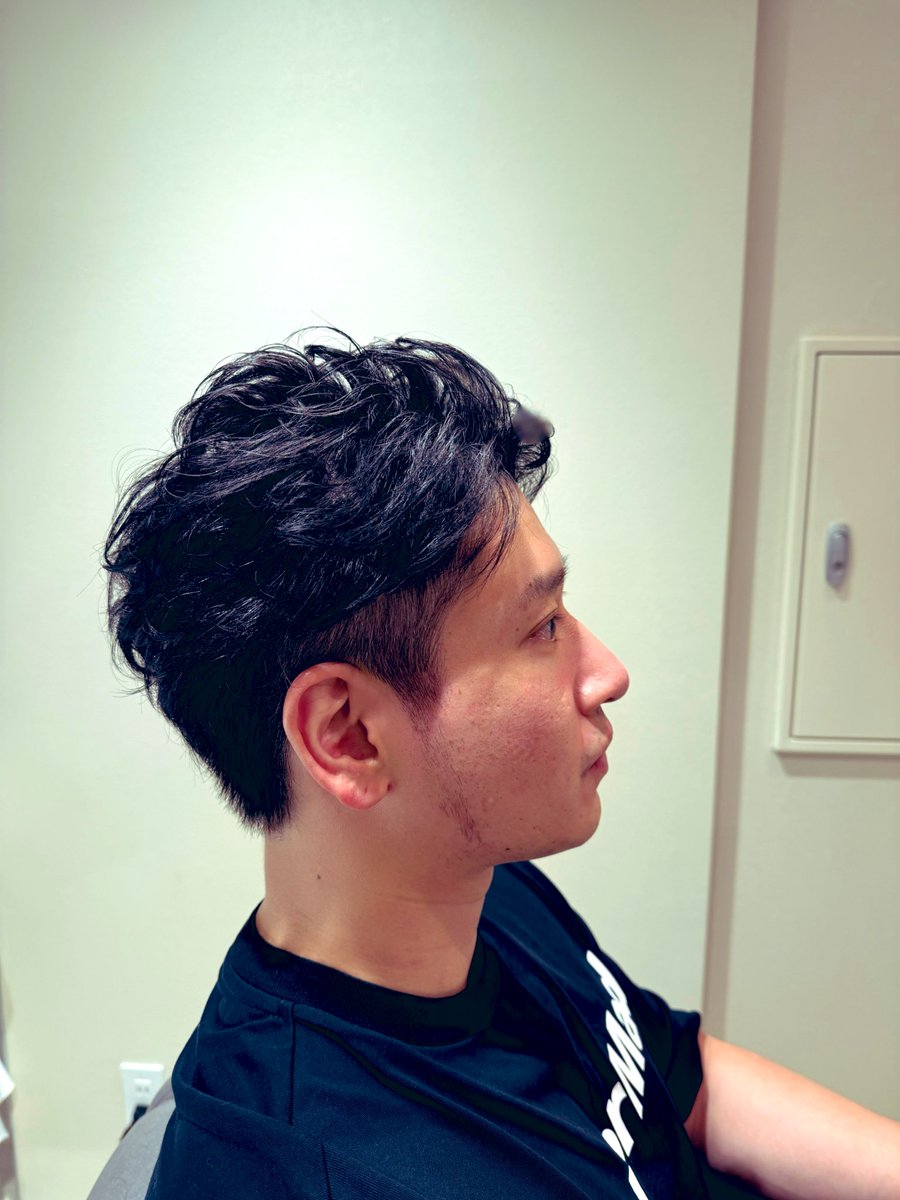 tadaaki0914's tweet photo. 久しぶりにパーマかけましたー🧑🦱
セットが楽ー♪
THEemeさんオリジナルの
匂いもセット力もいい感じのジェルワックスも入手したし最高🙌
#美容室 #江戸川橋 #THEeme https://t.co/SgFMiknxJM