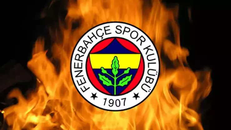 EfendySports's tweet photo. 🟡🔵 Fenerbahçe, sakatlanarak sezonu kapatan Jayden Oosterwolde'i ligin ikinci yarısında TFF'ye bildirmeyecek ve yabancı kontenjanında yer açacak. https://t.co/IF8oqvwrW6